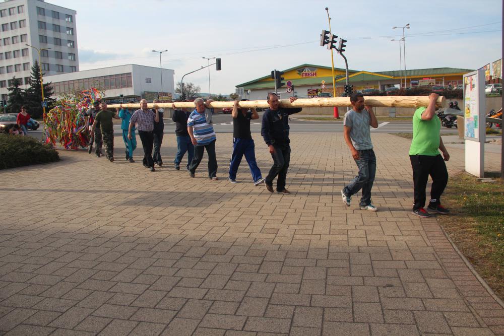 Fotogaléria Stavanie mája 2015 (23) Stavanie mája 2015