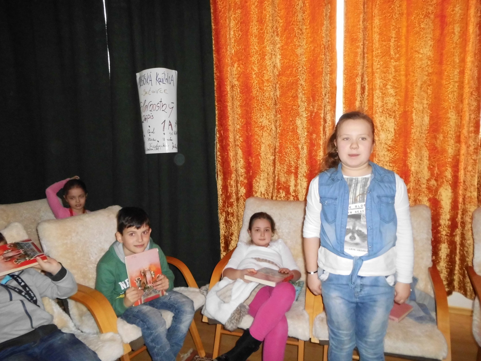 Fotogaléria KNIŽNICA: Televízne žabky (18.3.2016) (11) KNIŽNICA: Televízne žabky (18.3.2016)