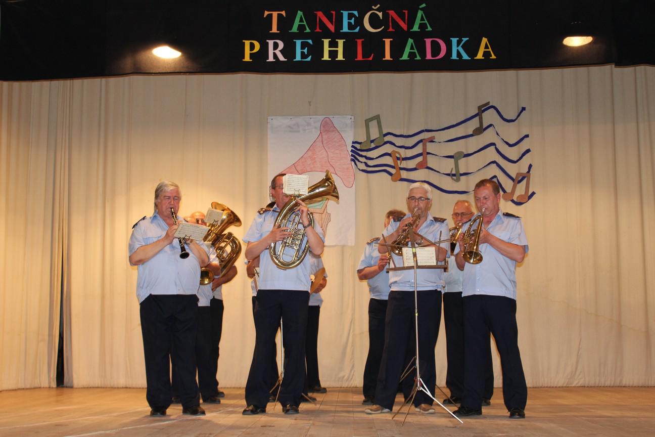 Fotogaléria Tanečná prehliadka - 8. ročník (27.5.2016) (32) Tanečná prehliadka - 8. ročník (27.5.2016)