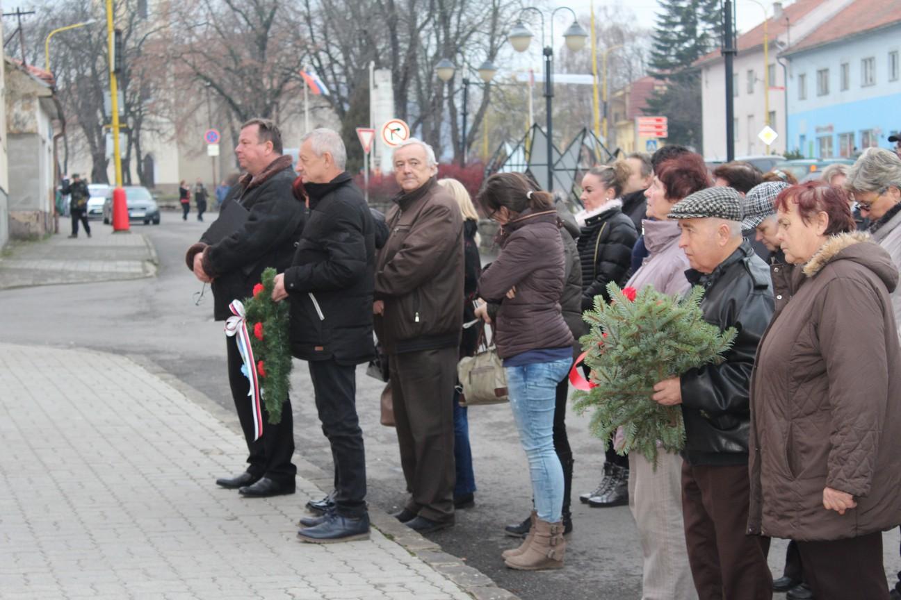 Fotogaléria 73. výročie oslobodenia mesta Sečovce (1. 12. 2017) (16) 73. výročie oslobodenia mesta Sečovce (1. 12. 2017)
